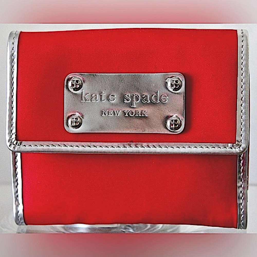 KATE SPADE NEW YORK TARYN WALLET VINTAGE RED SILVER TAN NIB FRABIC LEATHER